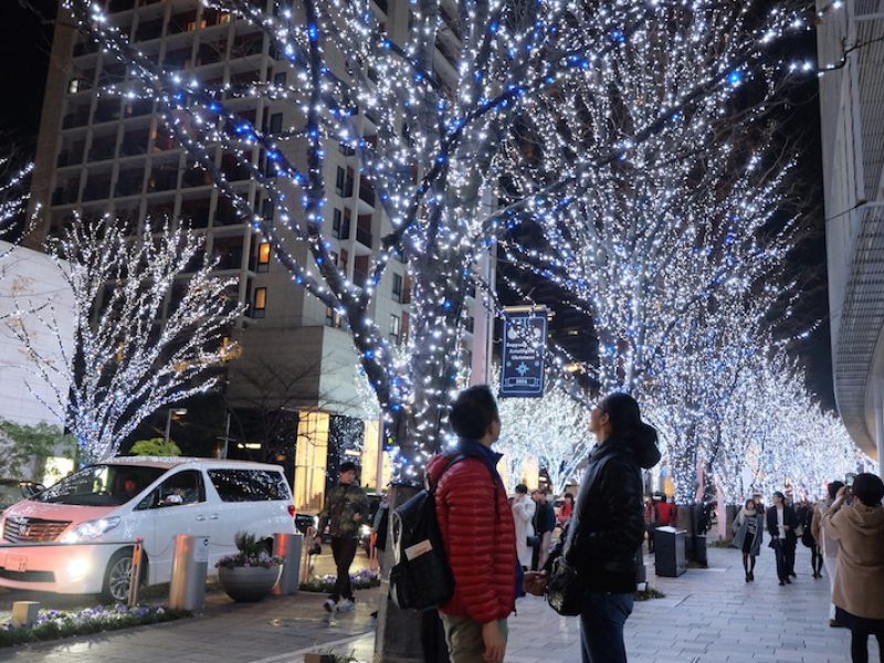 คริสต์มาสที่แดนปลาดิบ 6 จุดชมไฟคริสต์มาสระยิบระยับแห่งกรุงโตเกียว