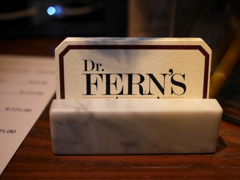 Dr. Fern’s Gin Parlour ✪✪✪✪ ใบส่งยาจากอาณาจักร Gin ของฮ่องกง