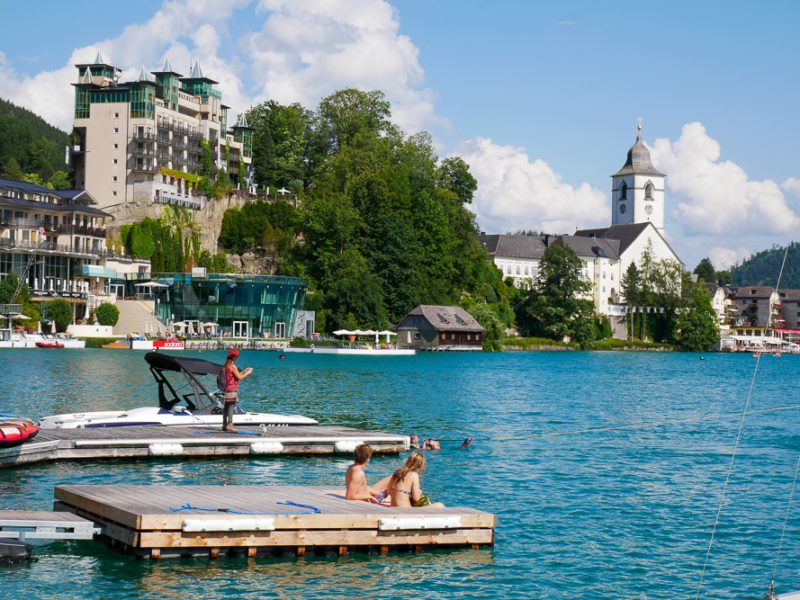 ทริปหอยทาก ออสเตรีย-ฮังการี-เช็ค : วันที่ 5  คาราวานผ่านเทือกเขา หมู่บ้านริมทะเลสาบ Hallstatt และ St. Wolfgang  