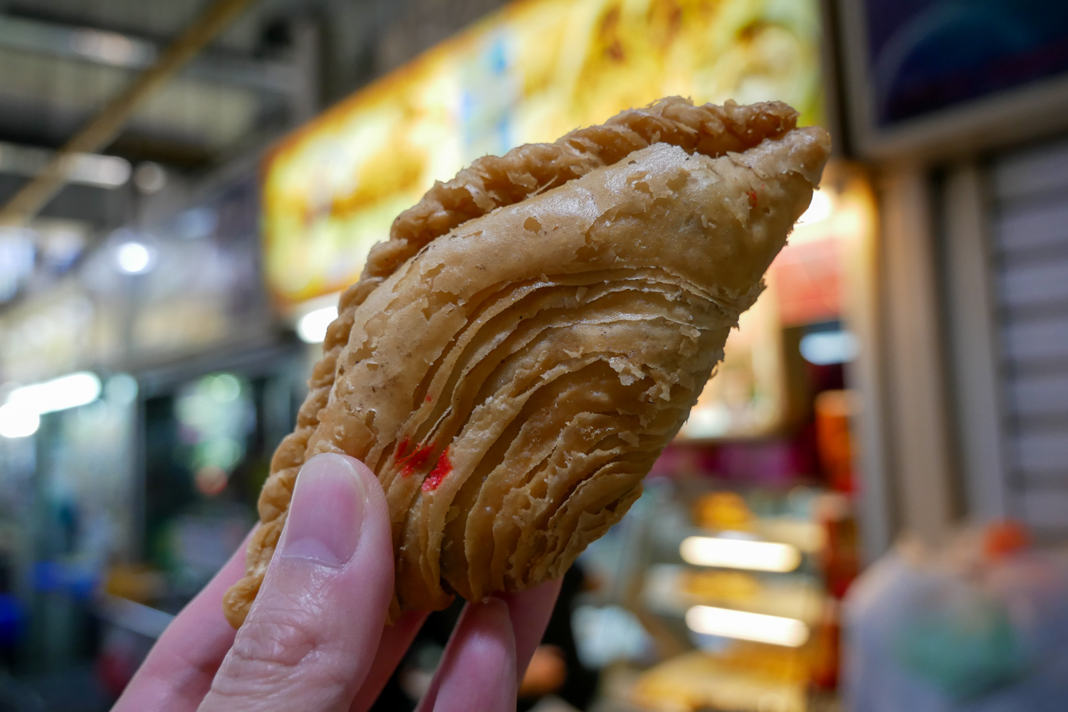 J2 Famous Curry Puff กะหรี่ปั๊พ Michelin Bib เจ้าเดียวของสิงคโปร์ ...